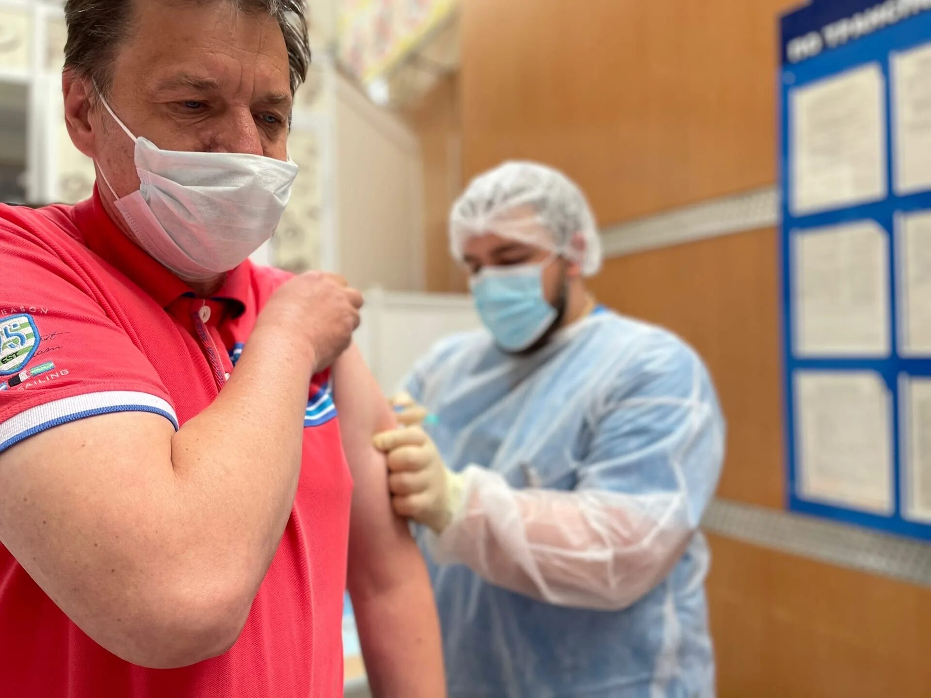 Вакцинация. Овценация. Сделать прививку великий новгород. Мобильный пункт. Сделать прививку великий новгород.