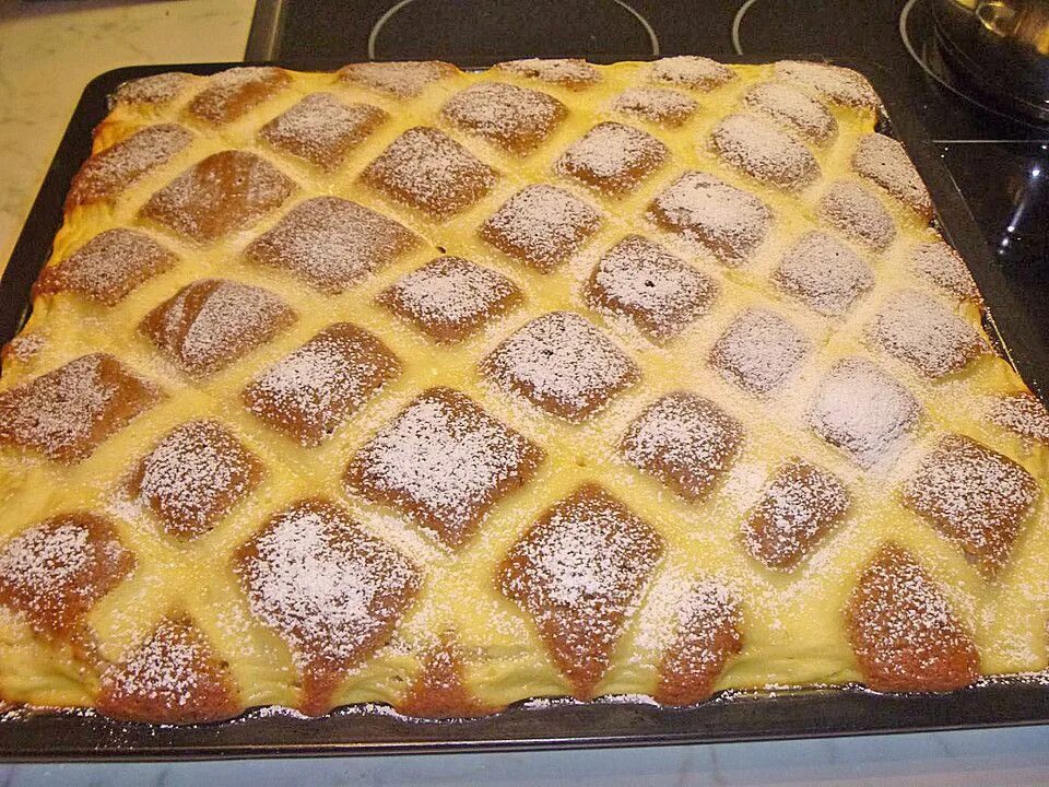 Шоколадный пирог с творогом. Пирог с шоколадом в духовке. Рецепт стеганое одеяло. Торт стеганое одеяло. Рецепт стеганое одеяло.