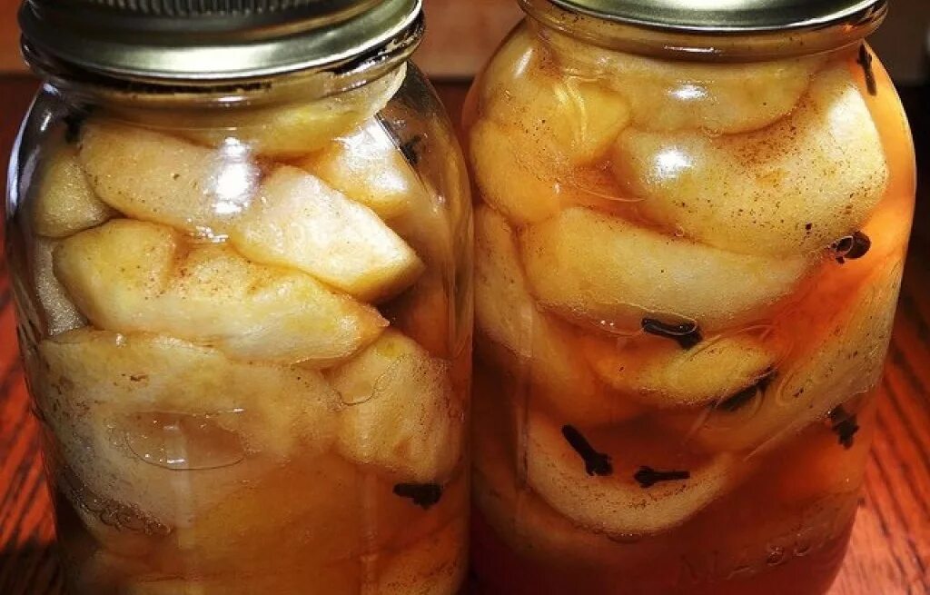 Как замариновать яблоки. Маринованные яблоки. маринованные яблоки в банках. яблоки на зиму в банках дольками. маринованные яблоки в банках на зиму.