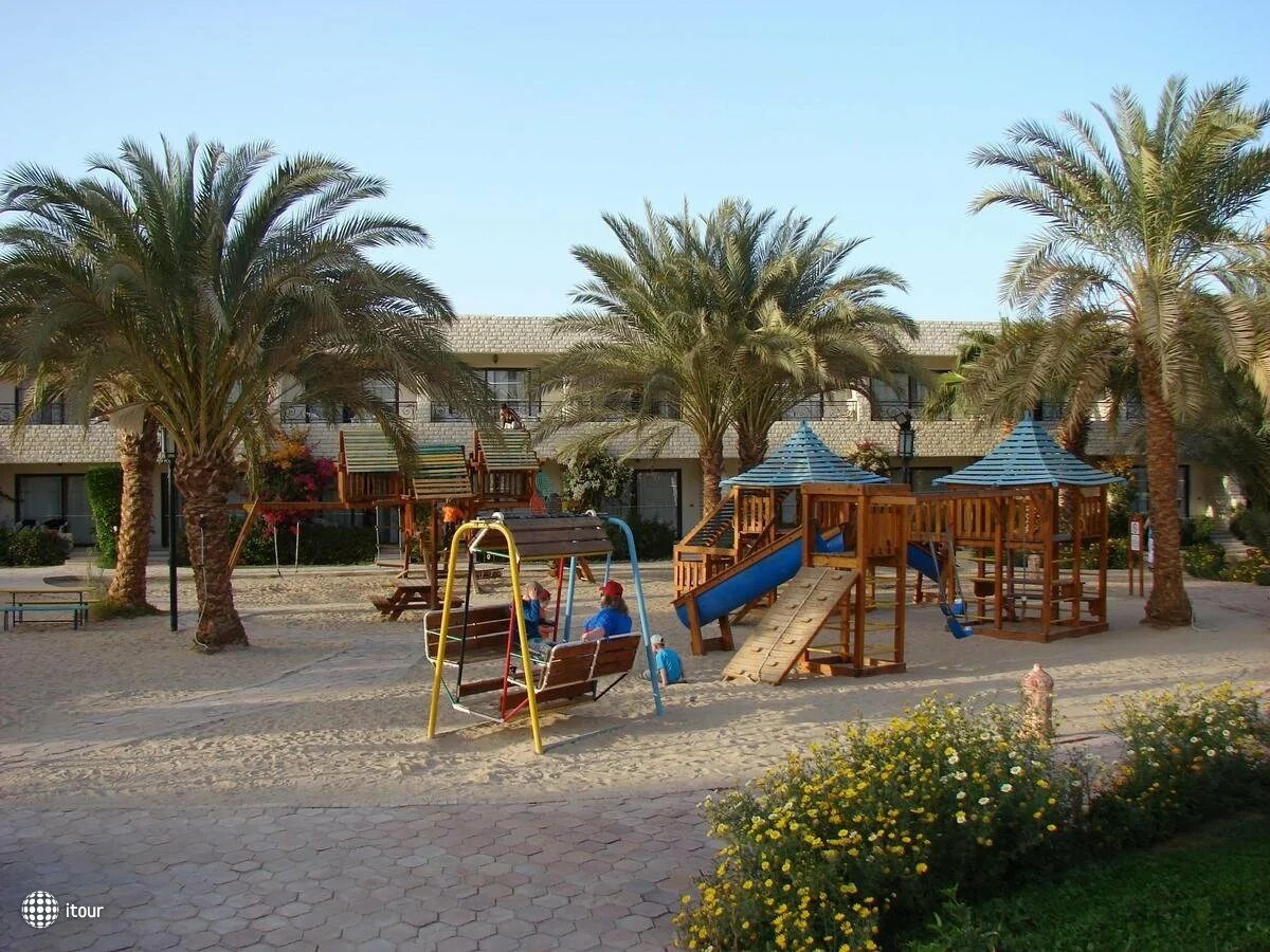 Египет Хургада алладин Бич Резорт. Отель алладин Хургада Египет. Aladdin Beach Resort Hurghada 4. Aladdin Beach Resort 4*.