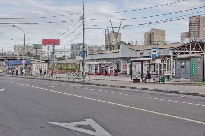 Петро Разумовская метро. Петровско-Разумовская станция на улице. Район метро Петровско-Разумовская. Петровско Разумовская Серпуховско-Тимирязевская. Петровско разумовская водный стадион