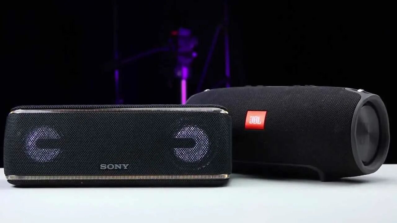 Какая версия jbl лучше. Jbl xb41. jbl xtreme 2 vs sony xb41. сони срс хб 41. sony vs jbl.