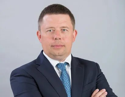Начальник занимает деньги
