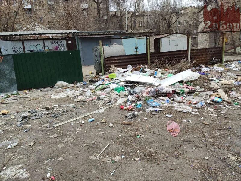 Запорожье космос Trash. В районе мусорке