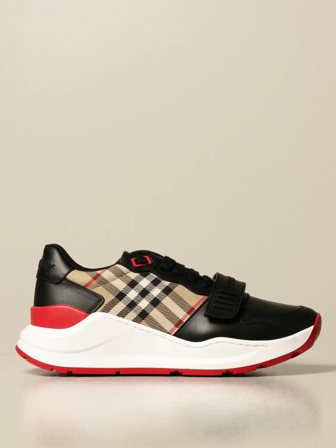 Кроссовки burberry. Кроссовки Burberry Ramsey. Кроссовки Барбери мужские. Burberry Ramsey Sneaker. Кроссовки Барбери женские.