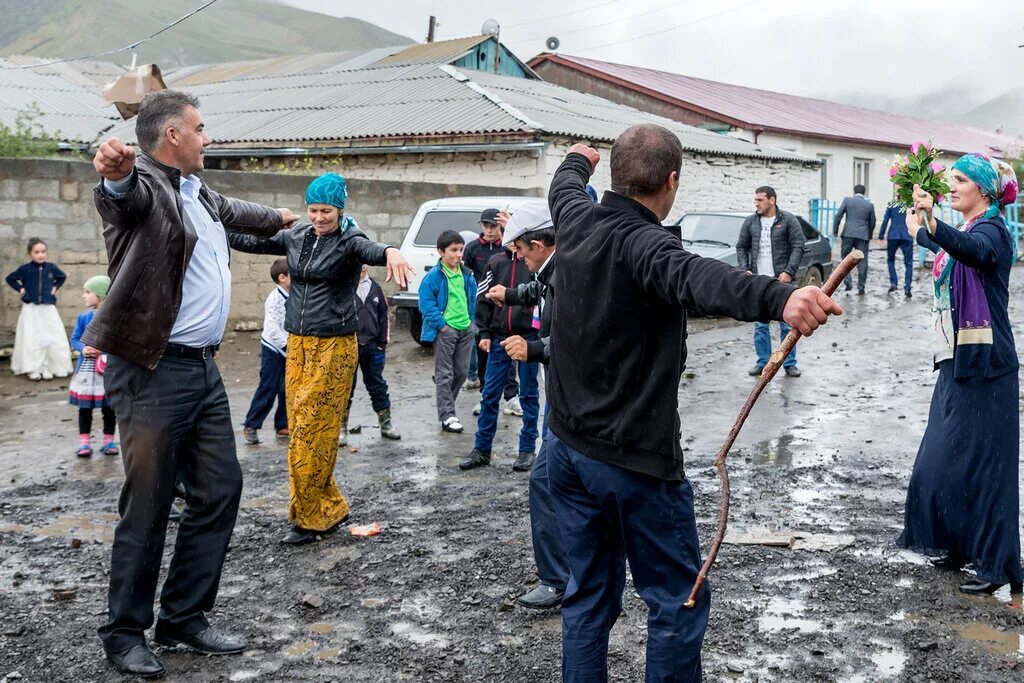 Погода в село рича. Село Буршаг Агульский район. Агульский район село Тпиг. Село Рича Агульского района. Село Чираг Агульский район.