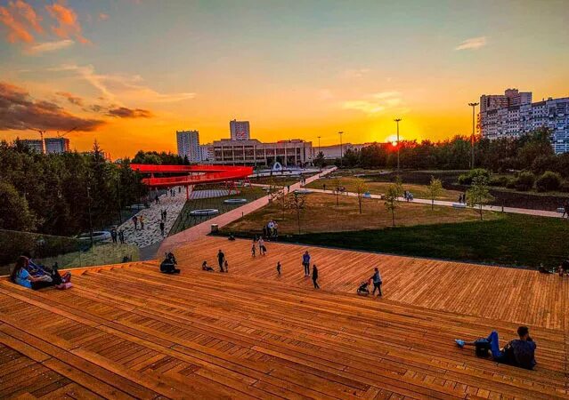 площадь города набережные челны. набережные челны проспект азатлык. наб челны площадь азатлык. площадь города набережные челны. площадь азатлык челны.