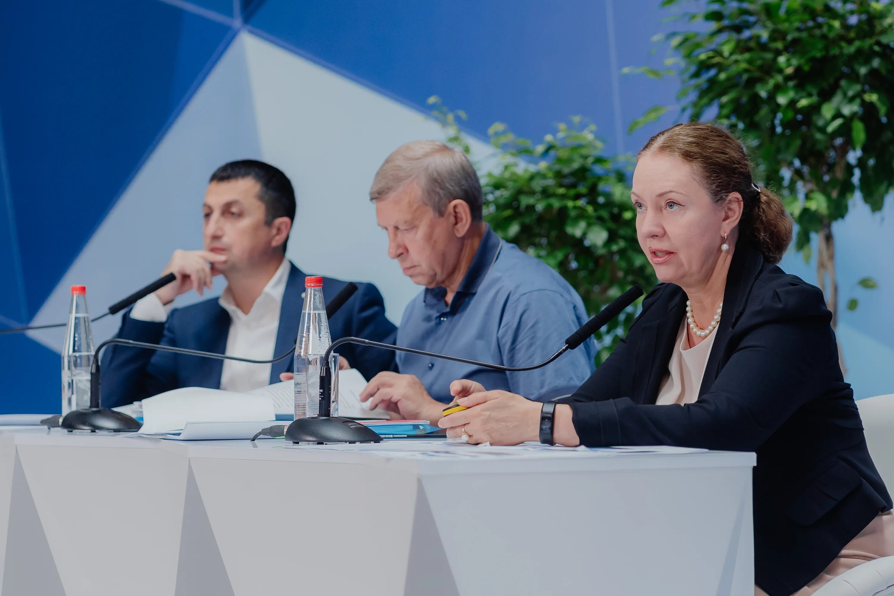 Акционерная финансовая корпорация система. Афк система фото. Афк система структура холдинга. Пао афк "система" лого. Афк система лого.