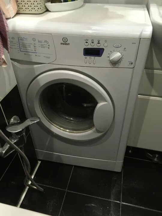 Wise8 индезит габариты. Wise107 индезит. Wise 8. Стиральная машинка индезит wise 8. Индезит wise 10 модуль управления.