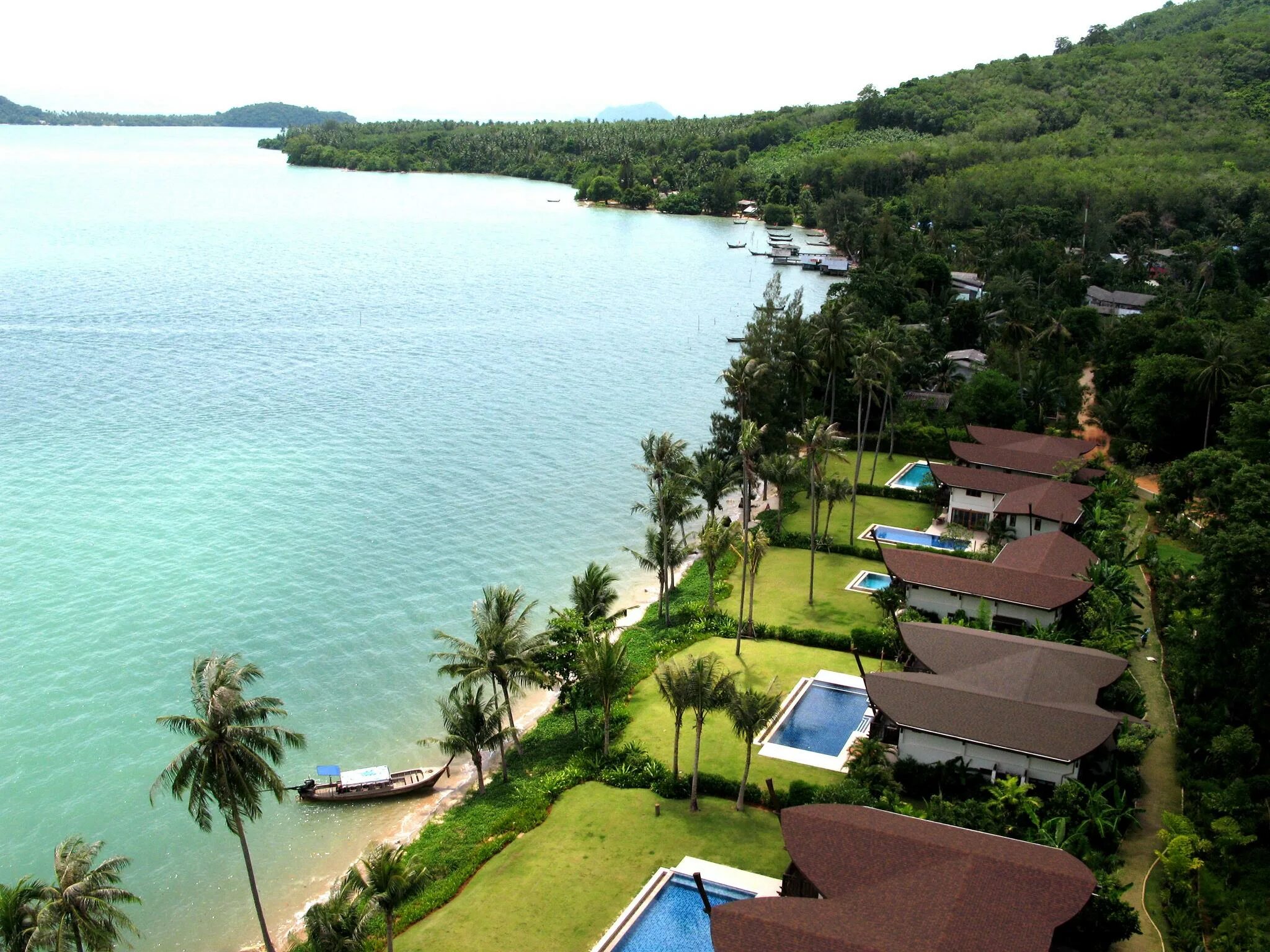 Коконат Исланд Пхукет. Коконат Виладж Пхукет. Village Coconut Island 5 Пхукет. The Village Coconut Island 5* (остров Мапрао). Coconut village 5