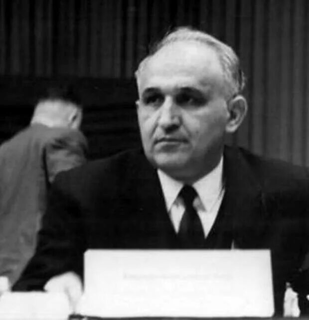 Живков болгария. Живков. Тодора живкова. Лидер болгарии живков. Тодора живкова.