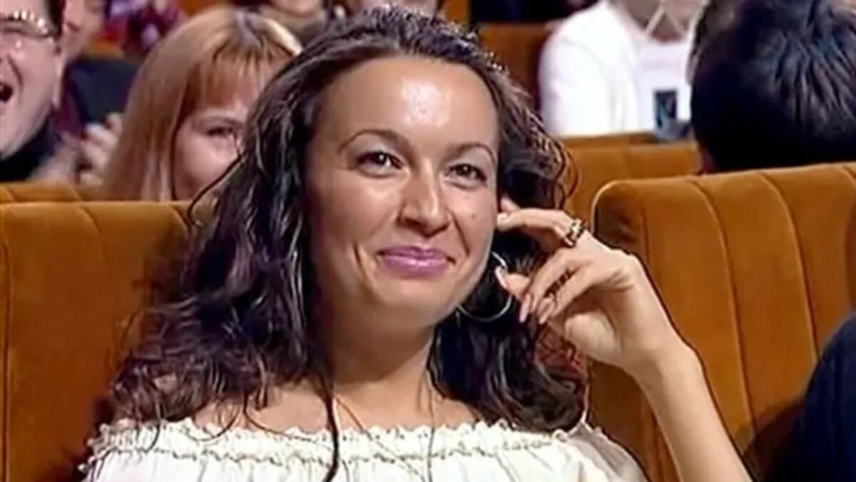 Внучка маслякова пластика лица. Ангелина маслякова. ангелина викторовна маслякова (мармеладова). жена маслякова младшего ангелина. квн ангелина маслякова.