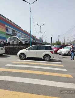 Парковка на тротуаре куда
