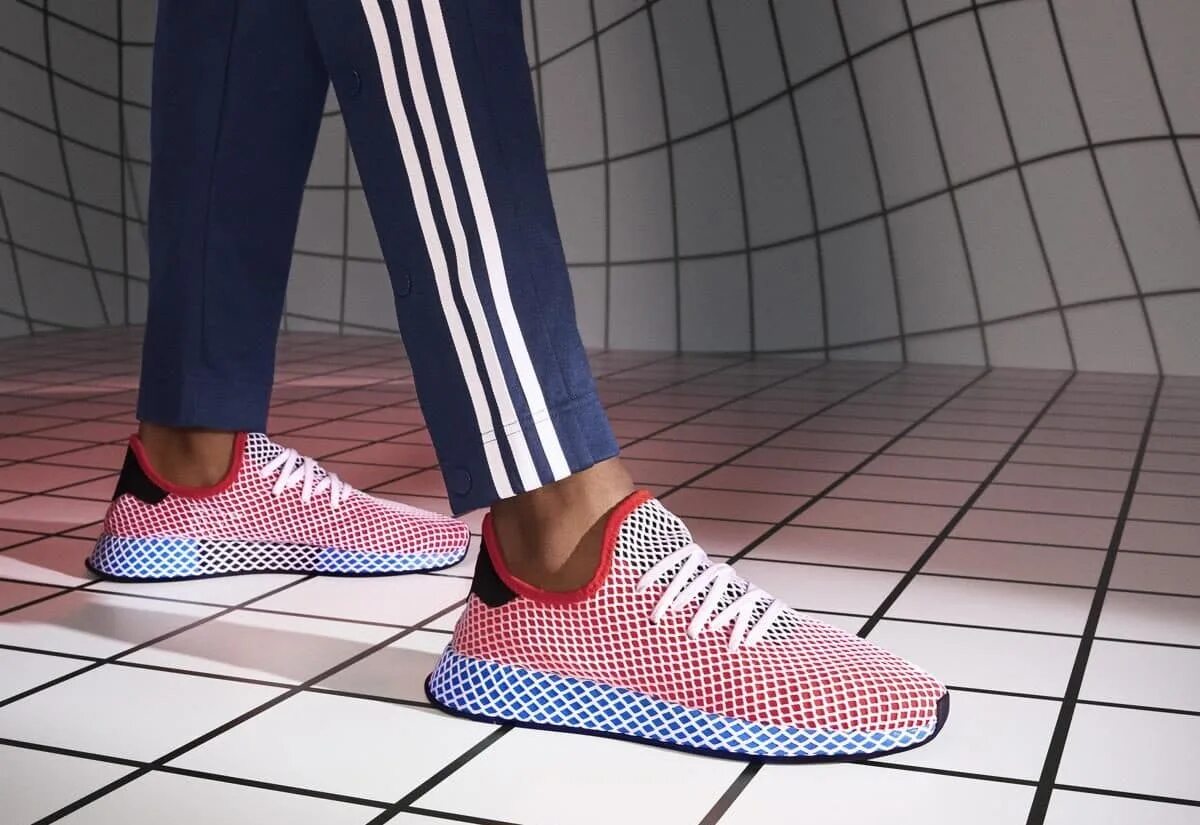 Адидас раннер. Кроссовки adidas Deerupt Runner. Adidas Originals Deerupt. Кроссовки адидас Deerupt Red. Adidas Deerupt мужские.