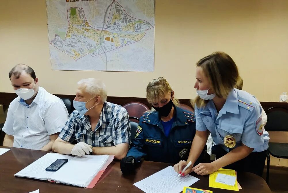 Прошло заседание комиссии по делам несовершеннолетних. Прошло заседание комиссии по делам несовершеннолетних