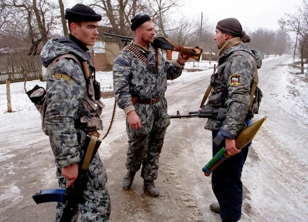ОМОН В Чечне 1995. ОМОН В Чечне. Аудиокнига бывший снайпер омона спасение ссср