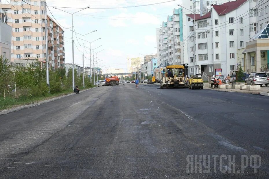 Асфальтирование улиц. Ремонт дорог якутск. Ремонт дороги очиченко якутск. Дороги якутия ремонт. Ремонт дорог якутск.