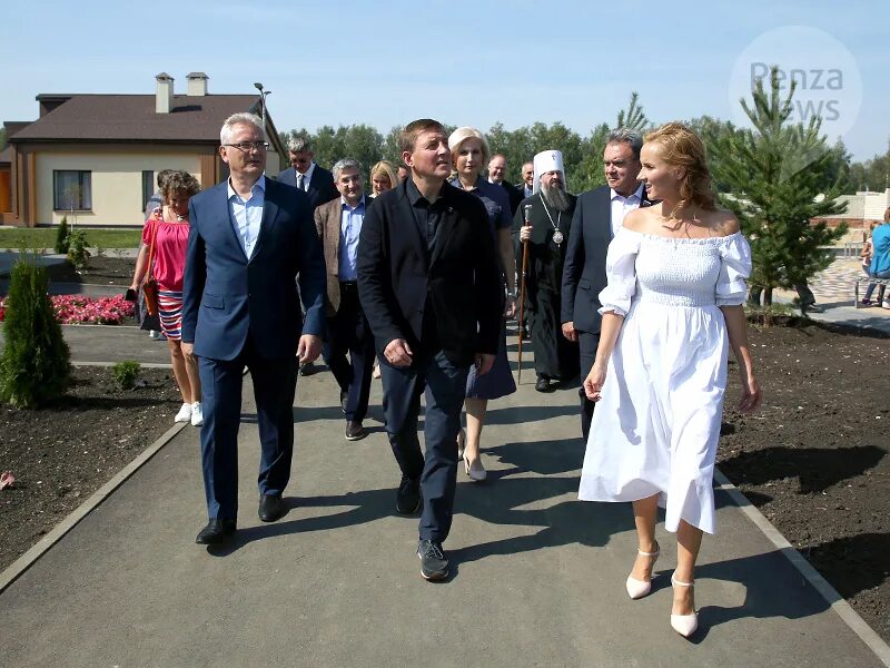 Открытие новых берегов. Открытие новых берегов. Арт поместье новые берега пенза. Квартал луи богословка. Арт-поместье новые берега.