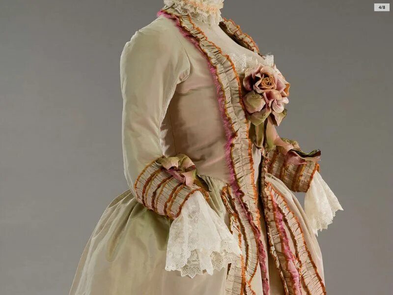 Версаль одежда. Рококо 19 век одежда. Платья рококо 19 век. Ткани рококо 18 век.