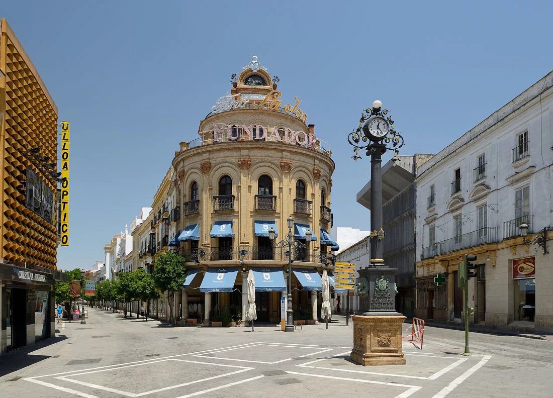 Херес де ла фронтера испания достопримечательности. Jerez spain. Собор херес-де-ла-фронтера. Jerez spain. Кадис херес де ла фронтера.