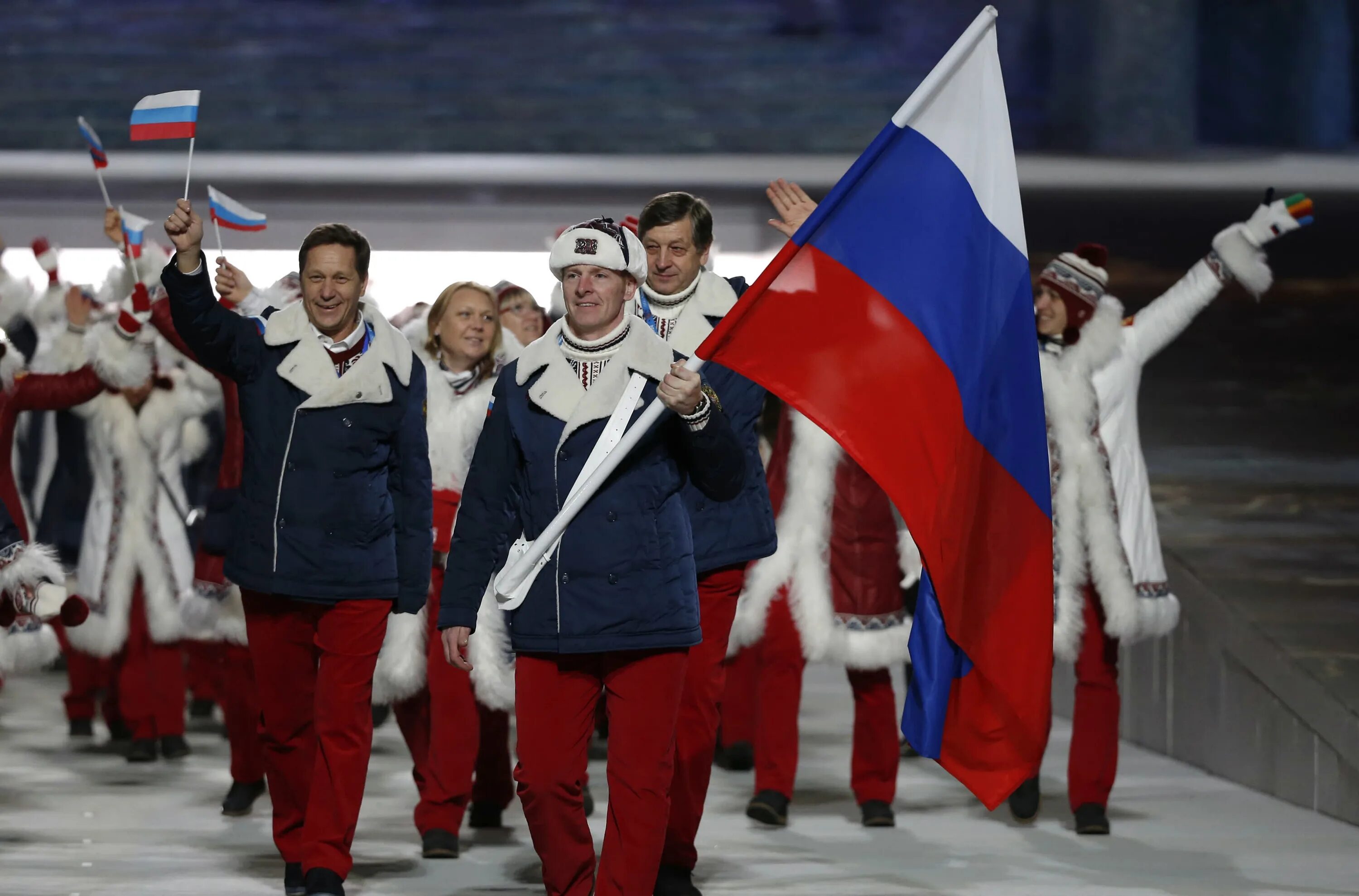 Кто нес флаг в сочи 2014. Кто нес флаг в сочи 2014
