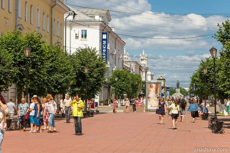 Трехсвятская улица Тверь. Тверской Арбат Трёхсвятская улица. Тверь благоустройство Трехсвятской. Опишите Трехсвятская Тверь. Трехсвятская 6 1