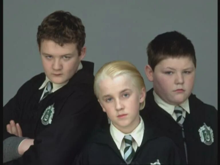 Друзья малфоя. Друзья малфоя. Друзья малфоя. Грегори гойл гарри поттер. Друзья малфоя.