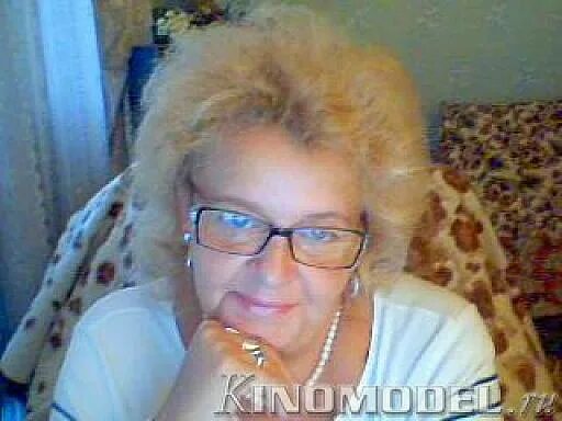 Незамужние женщины 65-70 лет. Ирина гудкова смирнова. Возраст 64 года. Пожилая женщина. Зимина людмила николаевна 962.