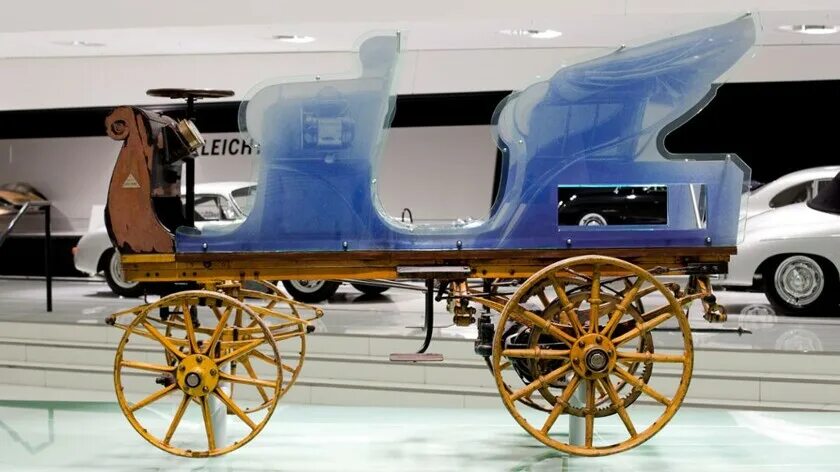 1 электрический автомобиль. Порше 1898. Porsche p1. Электромобиль Lohner Porsche.