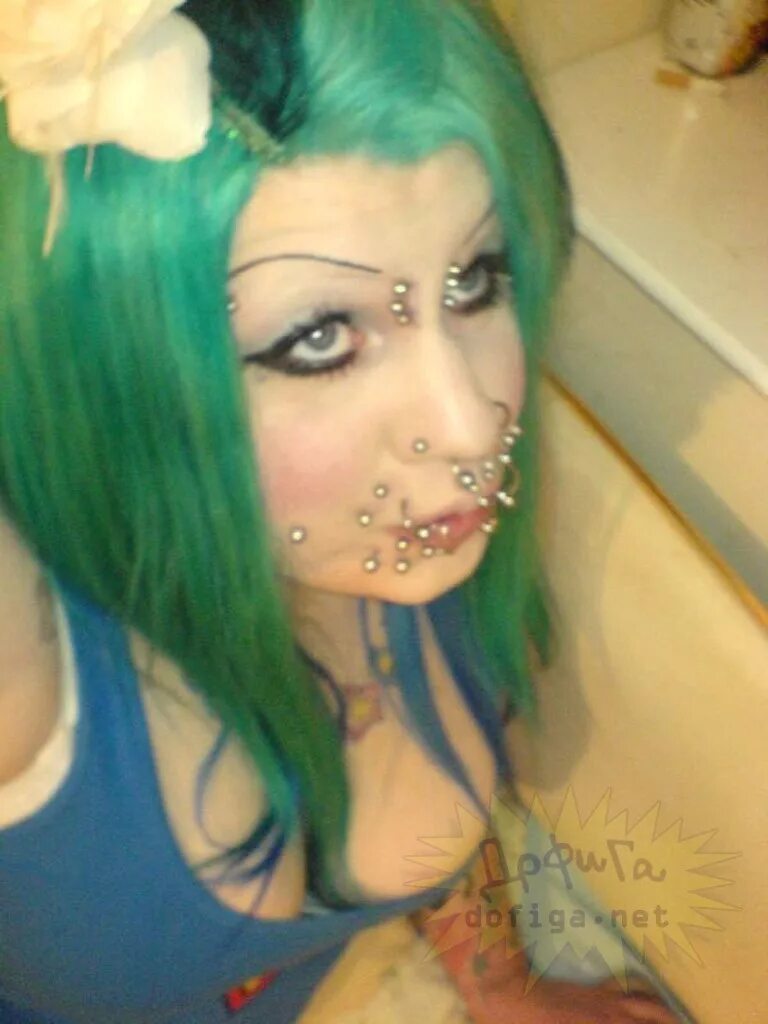 Bizarre girls