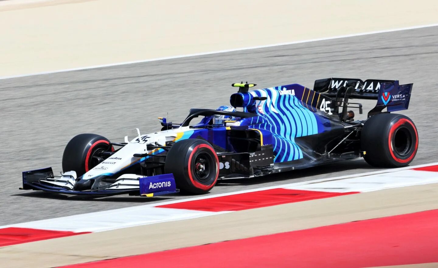 Скорость автомобилей формулы 1. Williams f1 2021. Уильямс 2021 формула 1. FW 43 Formula 1. Формула 1 Бахрейн 2021.