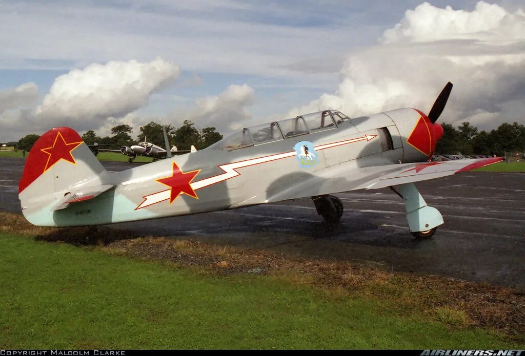 11 октября самолет