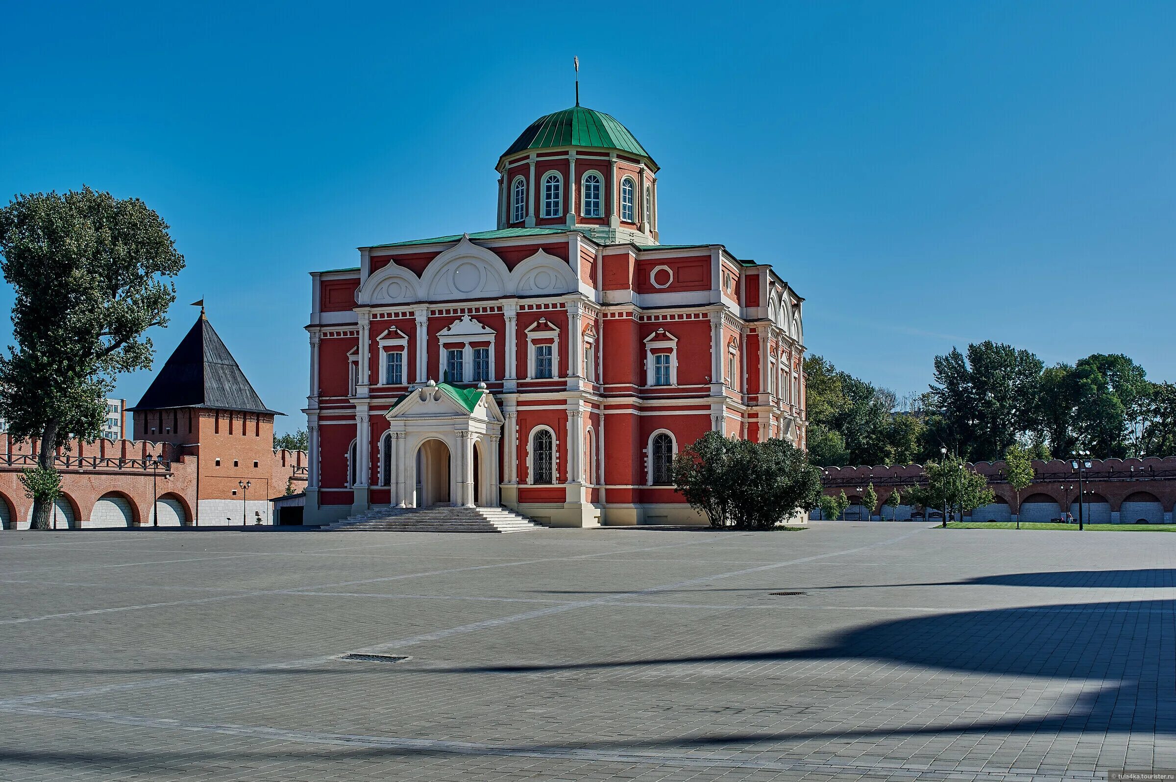 Тульский Кремль Тула. Музей Тульский Кремль. Расол2музей Тульский Кремль памятники. Тула Кремль музей галерея.