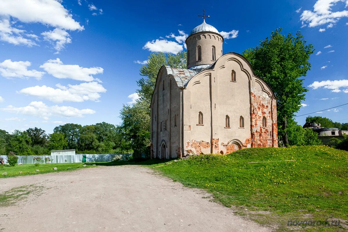 Церкви новгорода 12 век. Новгородские храмы 12-13 века.