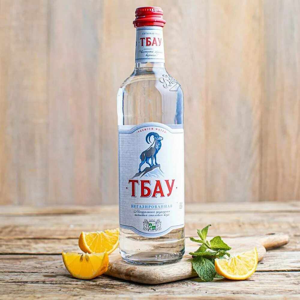 5 л. тбау. тбау вода. тбау газированная стекло. 5 стекло.