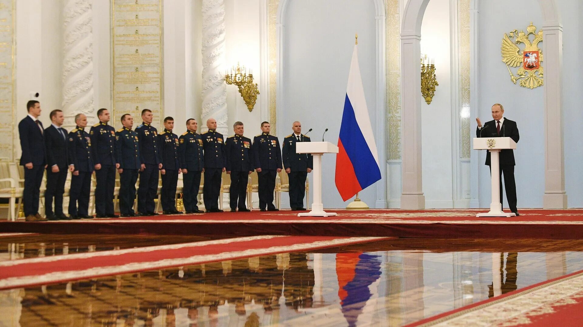 8 декабря 2019. Вручение медали "Золотая звезда" героям России в Кремле. Георгиевском зале большого кремлевского дворца.