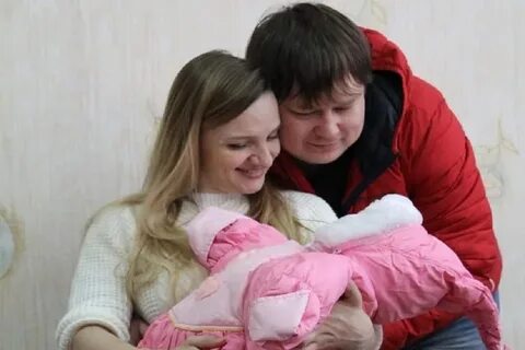 Русский девочка родила