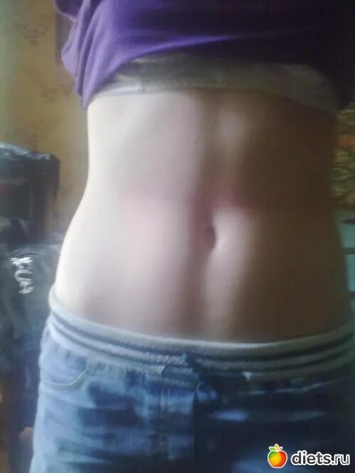 Выпирающий живот. Нормальный живот. Нормальный женский живот. Первый триместр живот. Нормальный живот у девочки.