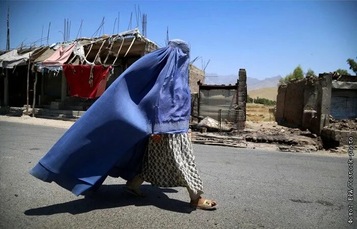 Женщины афганистана сегодня фото Taliban decree on women’s rights makes no mention of school or work CNN