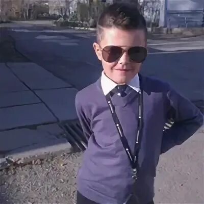 Макс батурин