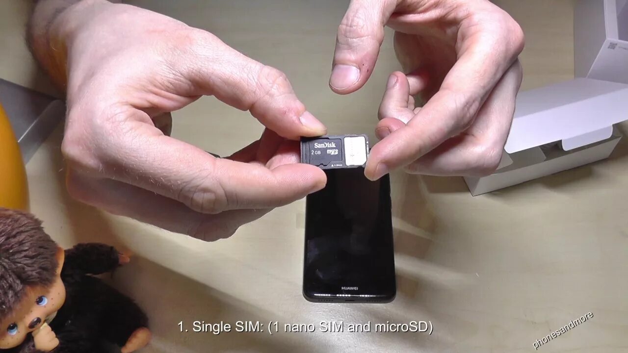 Телефон хуавей как вставить сим. Сим слот huawei y5 2019. Как вставить симку в телефон хуавей. Хуавей как достать симку. Телефон хуавей как вставить сим.