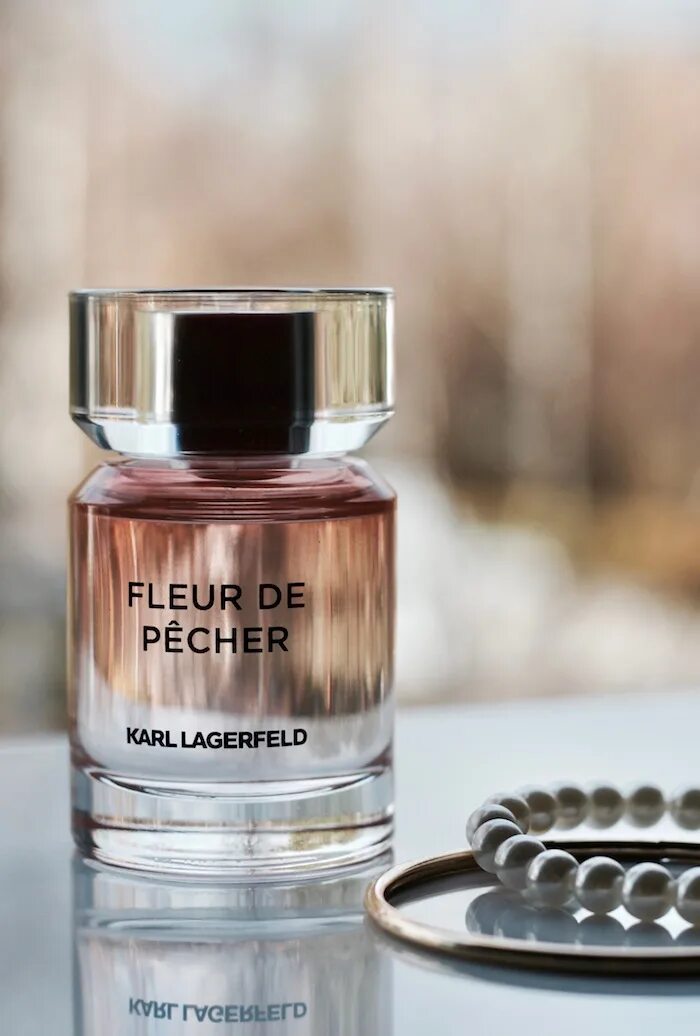 Флер де парфюм. Karl Lagerfeld духи fleur de Murier.