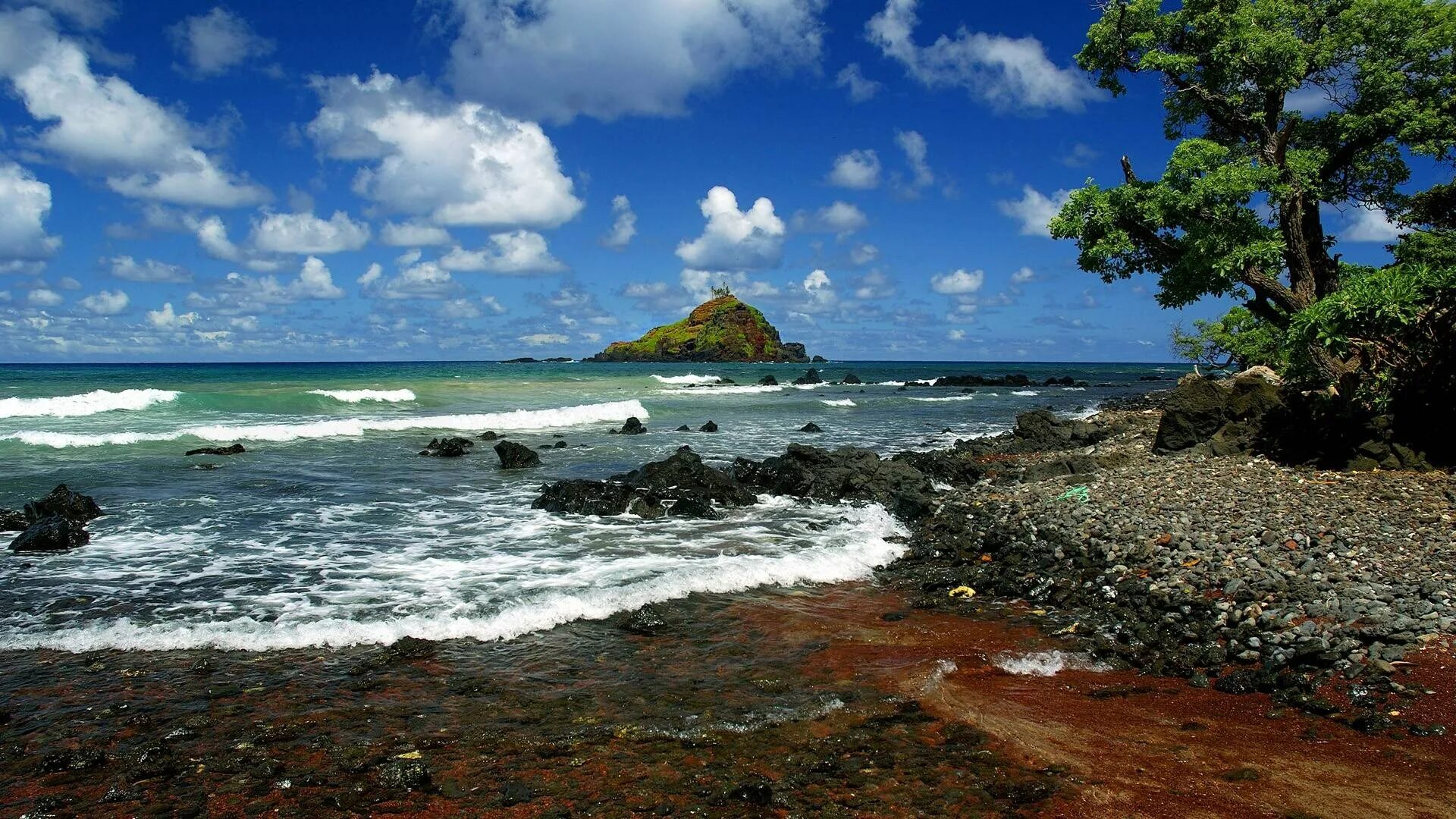 Экран island. Остров Мауи Гавайи. Карибское море Атлантический океан. Атлантический океан Куба. Тихий океан Гавайи.