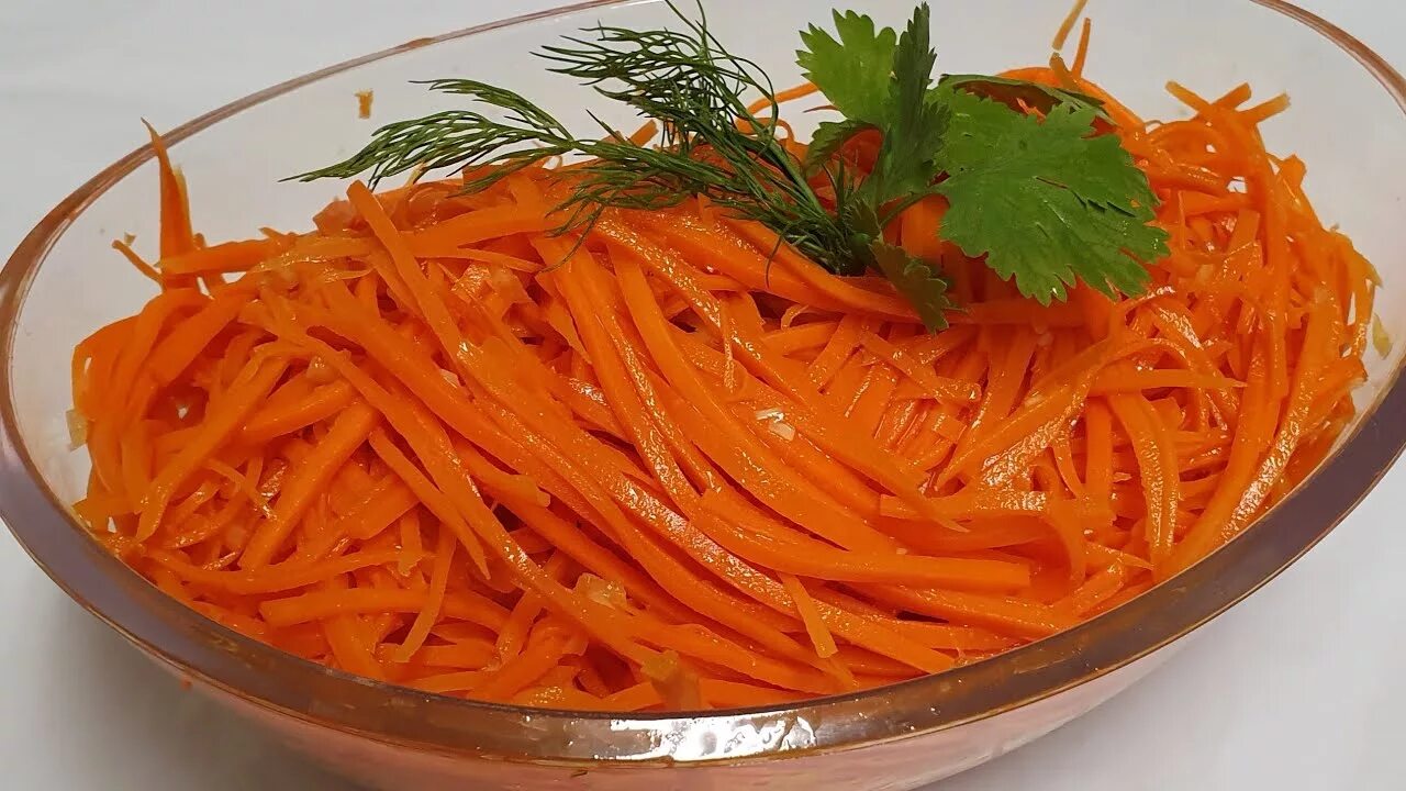 Морковь по корейски рецепт кухня наизнанку. Сабзи чимчи. чимча морковь. сабзи салат. чимча по-корейски из моркови.
