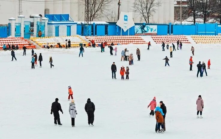 Каток стадион. Геншин катка. Стадион лыбедь