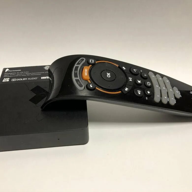 Медиаплеер wink switron i12a. Телевизионная приставка switron-iptv-1500. ростелеком iptv 1500 приставка. rotek switron-iptv-1500. приставка ростелеком свитрон 1500.