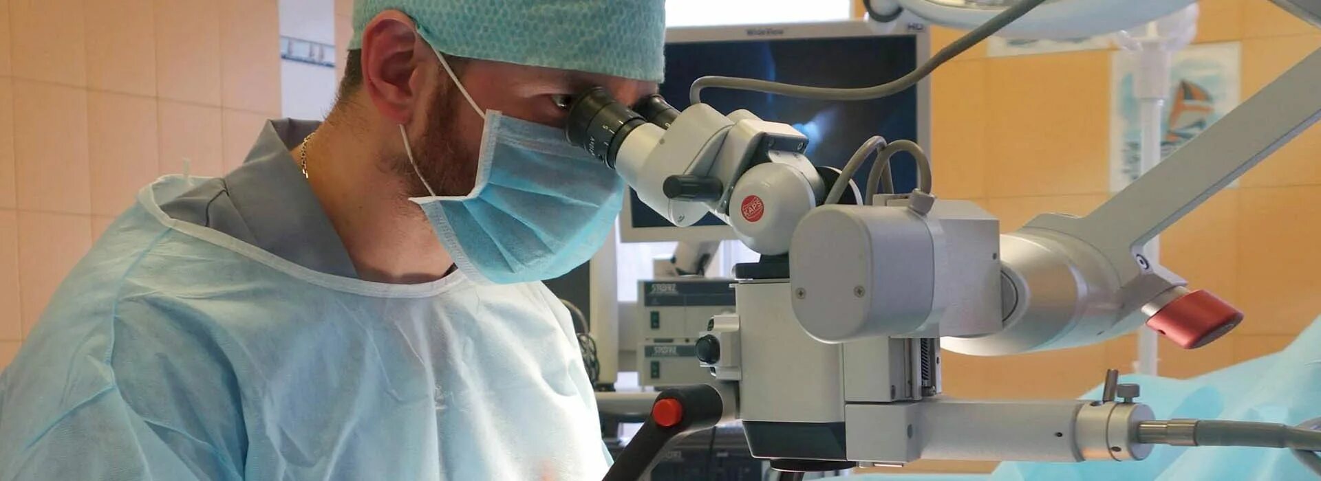 Микрохирургические операции. Микрохирургия кисти москва. Реконструктивные операции на кисти. Реконструктивная микрохирургия. Хирургическое вмешательство на глаза.