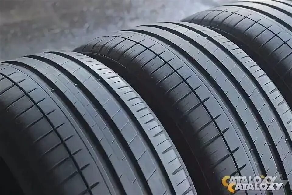 Michelin pilot sport 235 45 r18. Michelin Pilot Sport 3 235/45 r18. Michelin Pilot Sport 3 235/45 r18 97. Летний покрышки r18 235/45 Michelin летние. Мишлен 244/45/18 бу.