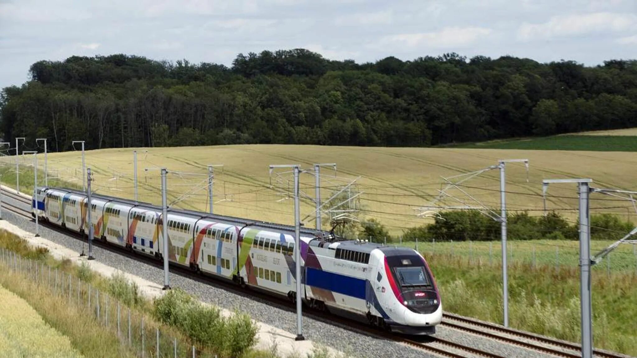 ТЖВ Франция. Поезд TGV Франция. Скоростной поезд TGV Франция. Высокоскоростные поезда Франции TGV.