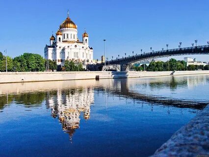 Церковь на москве реке